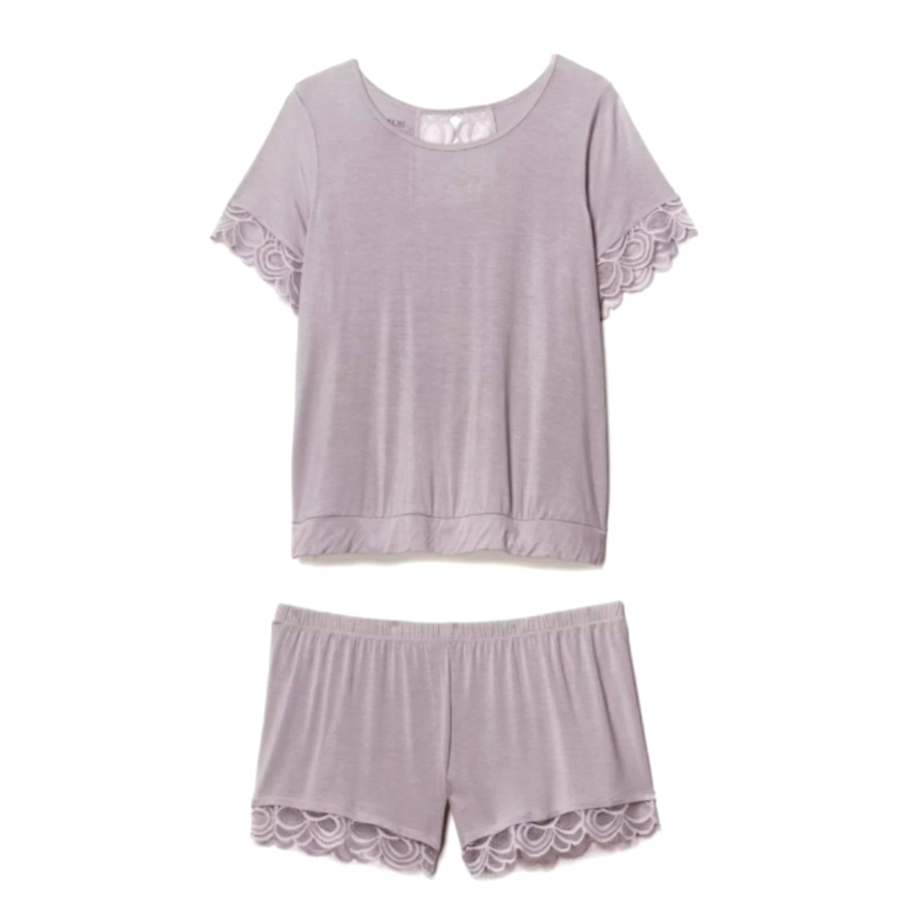 Pajama set, sizes 1X and 2X, color Gray, Brand Adore Me